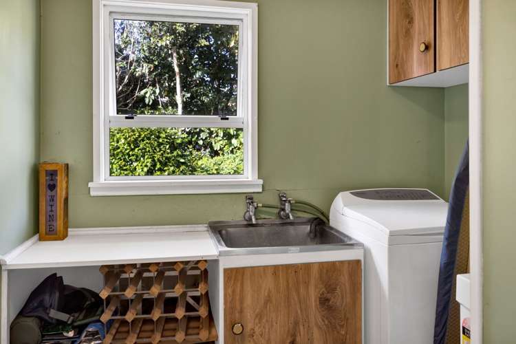 17 Hoyle Place New Plymouth Central_15