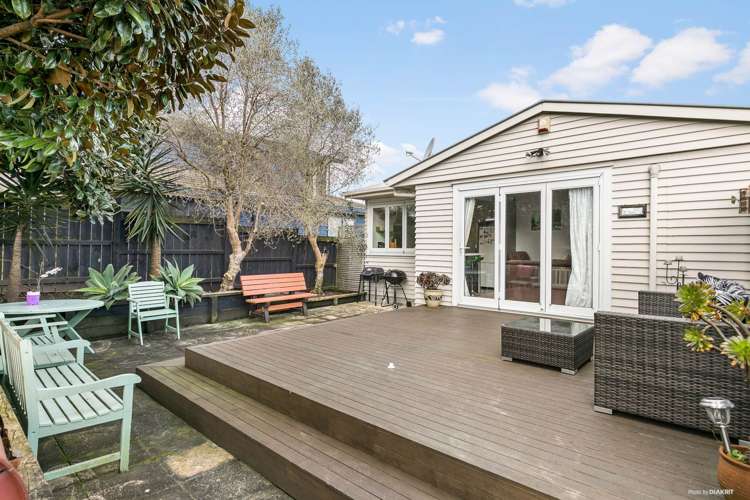 48 Commissariat Road Mount Wellington_3