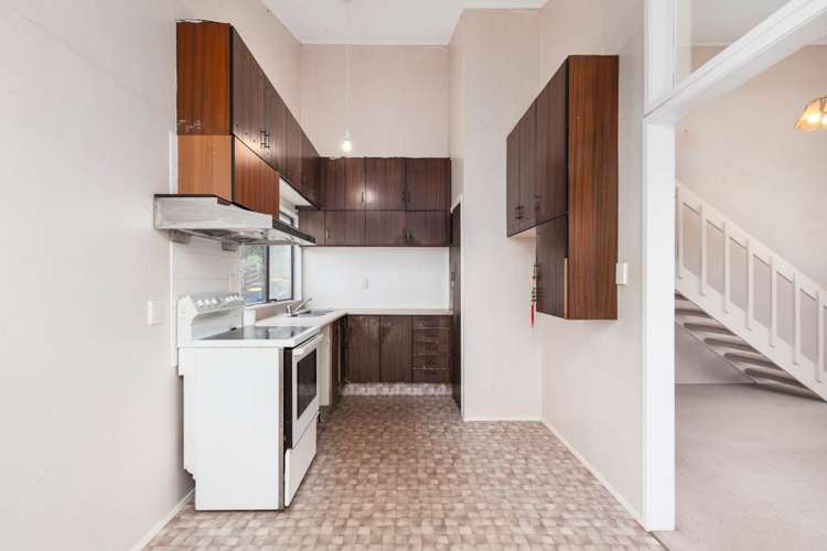 1/6 Sovereign Place Glenfield_9