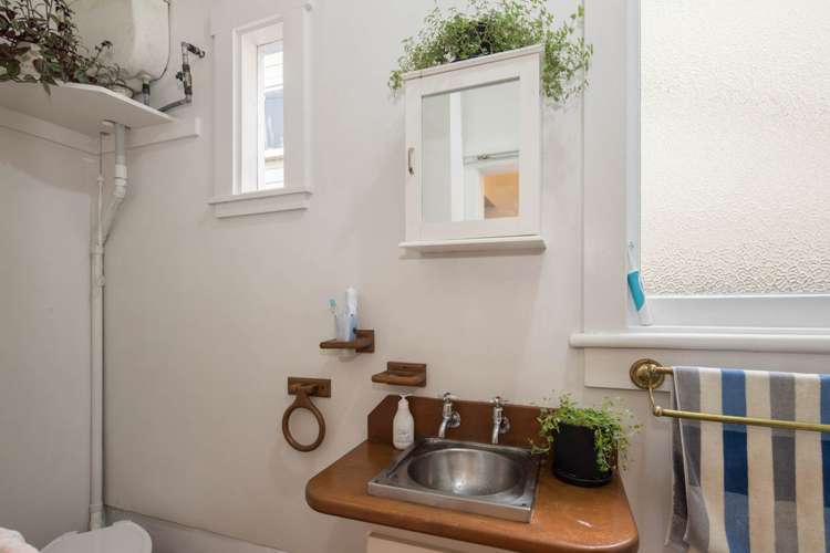 17 Hall Street Newtown_19