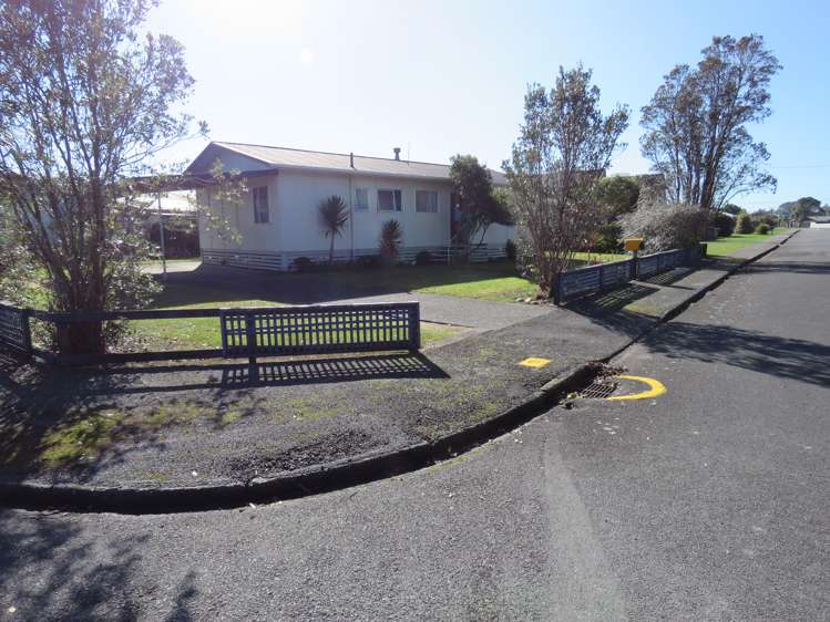 15 Martin Place Carters Beach_16