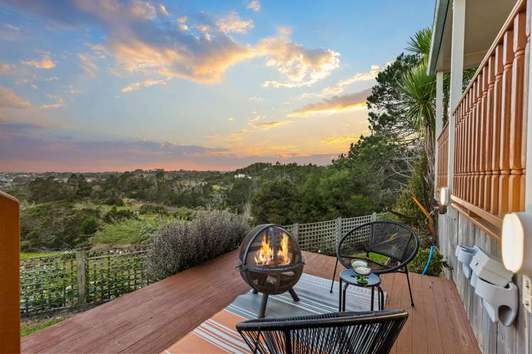 23 Waitakere Road Waitakere_3