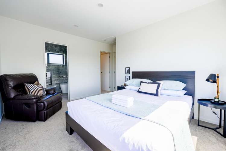 2/26 Long Bay Drive Torbay_11