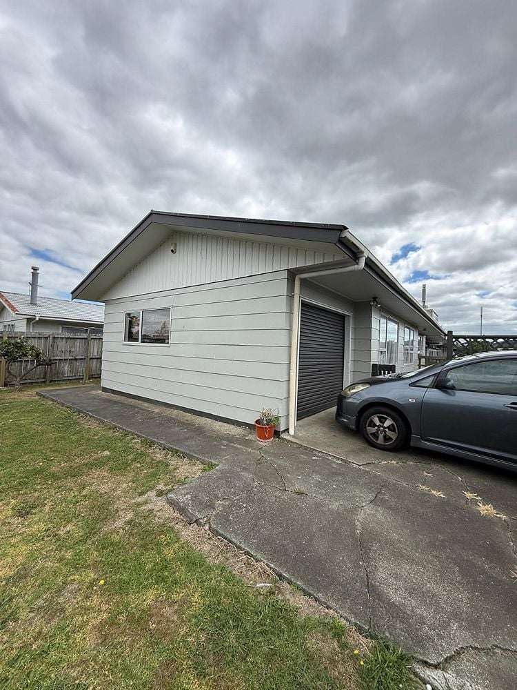 2/100 Cargill Street Papakura_0