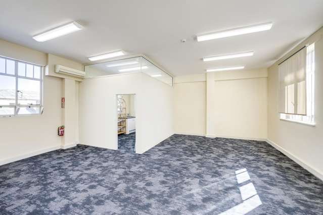 Suite V/36-40 Tennyson Street Napier South_1