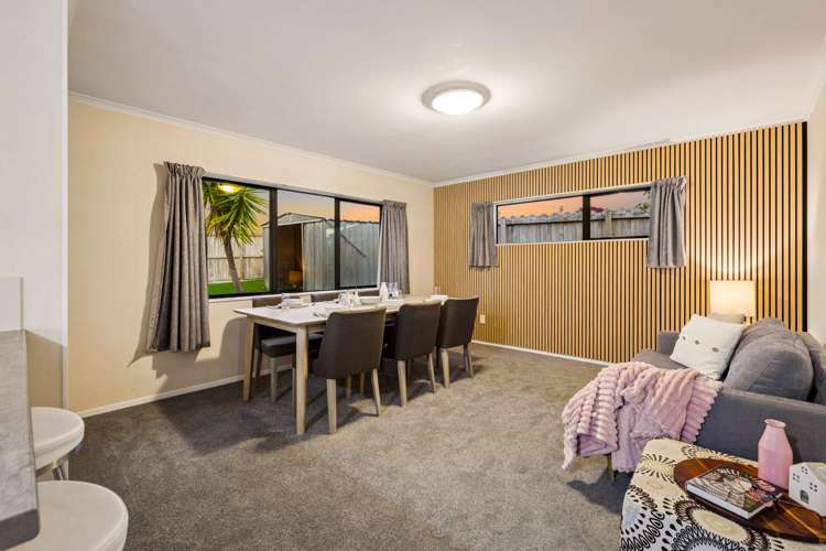 42 Medvale Avenue Flat Bush_2