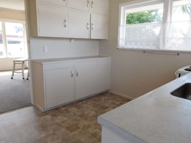 1/56 Taharoto Road Takapuna_8