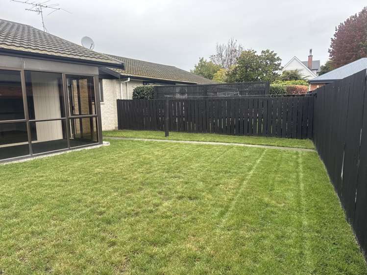 2/260 Moore Street Ashburton_1