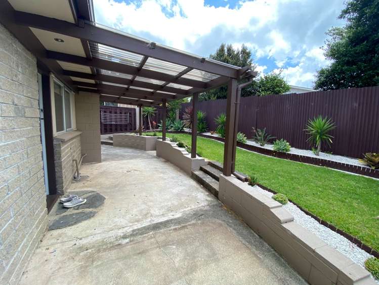 2/44 Howe Street Howick_13