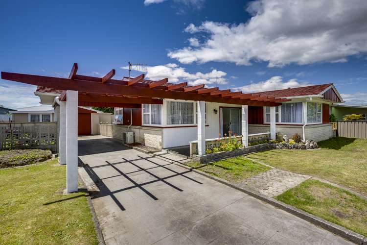 76 Flaxmere Avenue Flaxmere_9