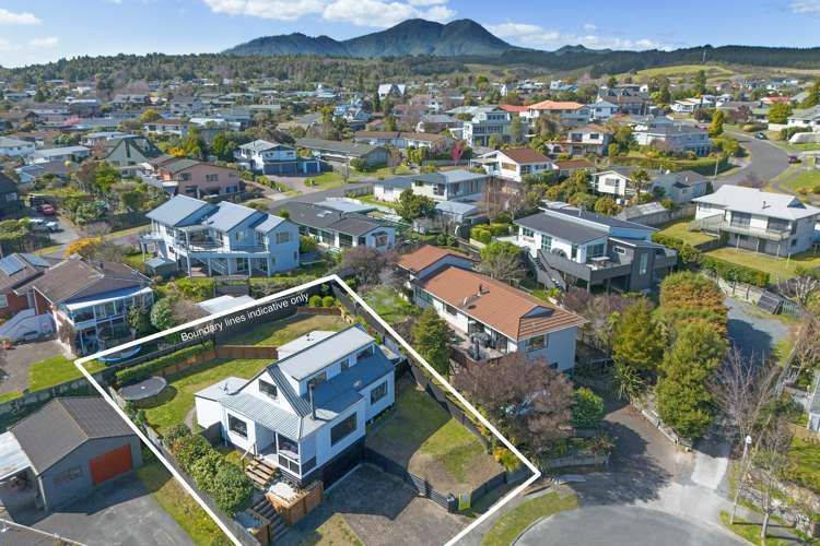 12 Holland Grove Richmond Heights_32