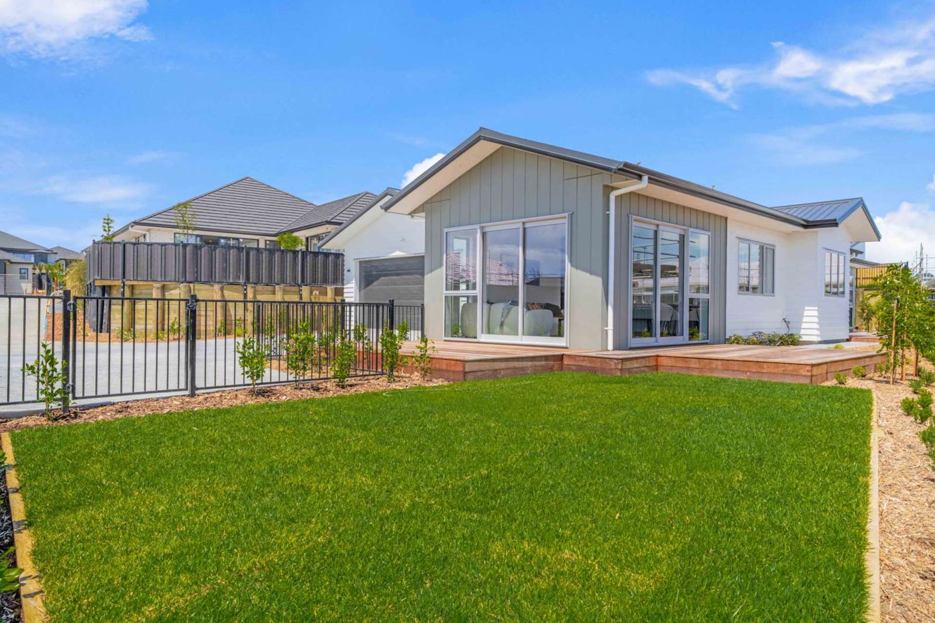 28 Tukutata Crescent Milldale_0