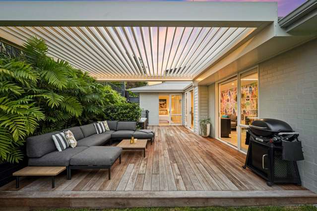 59 Mackay Drive Greenhithe_4