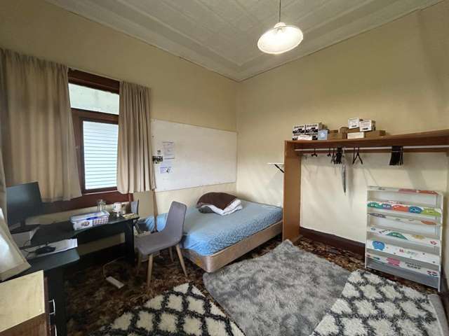 8 Pirie Street Palmerston North Central_2