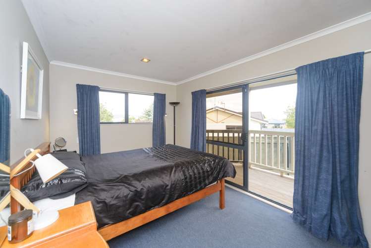 130 Hillcrest Drive Kelvin Grove_14
