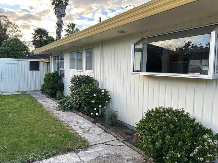 2/531 Devonport Road 1047_10