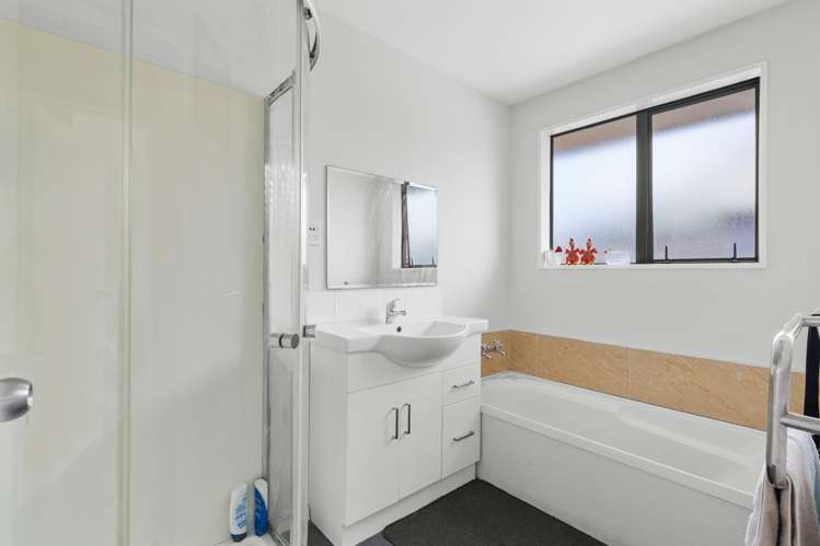 115 Carmen Road Hei Hei_10