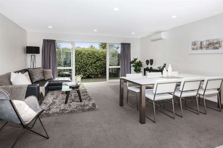 4/39 Gallaghan Close Wigram_3