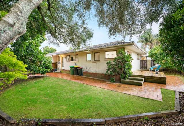 Spacious 3-Bedroom Unit with Large Backyard