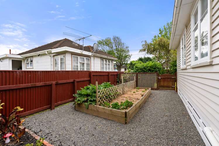 26 Fisk Street Naenae_16