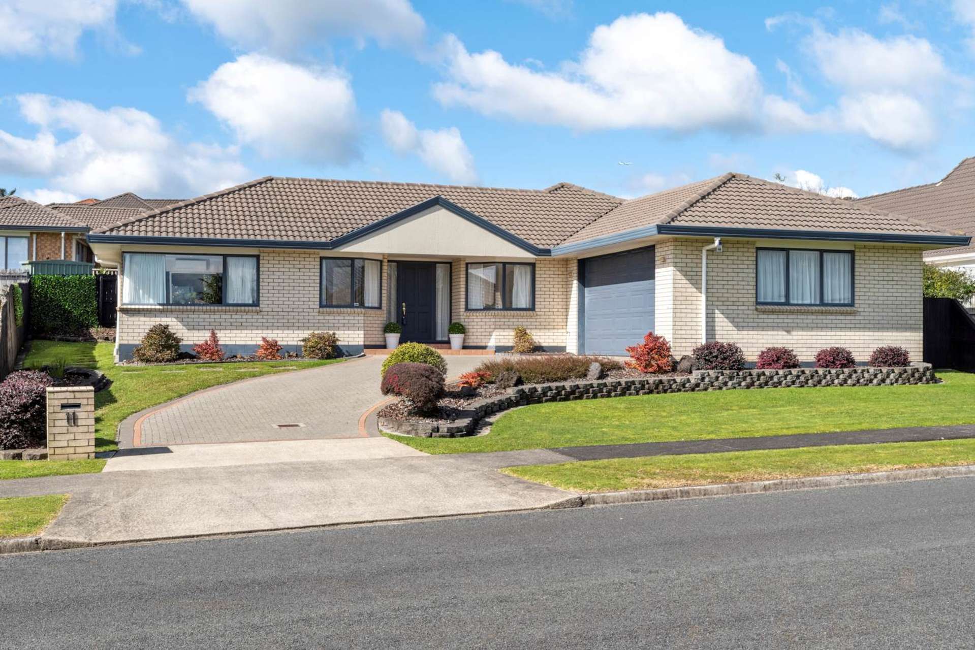 11 John Brooke Crescent East Tamaki Heights_0