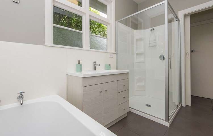 26 Whitby Road Britannia Heights_14