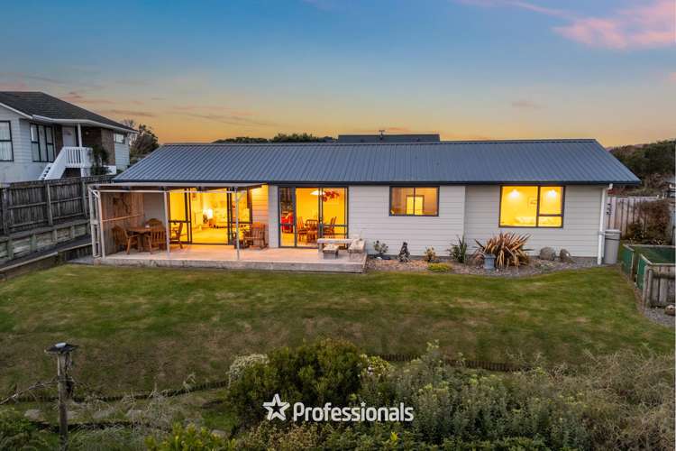 9 Lemonwood Grove Maungaraki_3