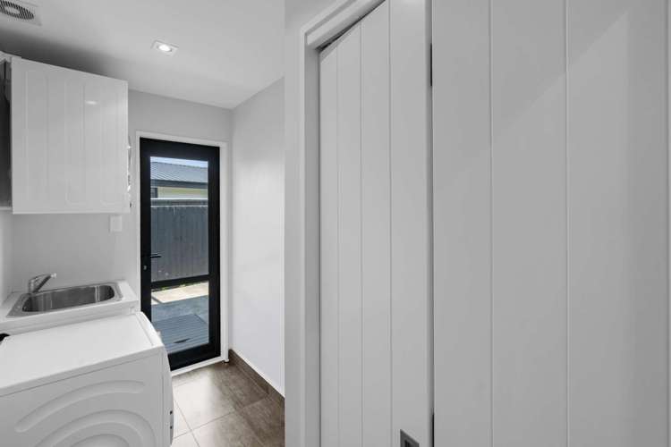 34 Russ Drive Lincoln_18