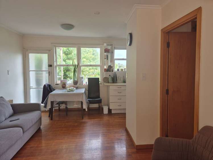 1/22 Richards Avenue Forrest Hill_2