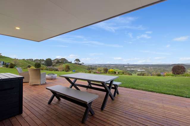 Luxury Self-Sufficiency and Breathtaking Views