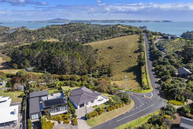 39 Tiri Road Oneroa_2