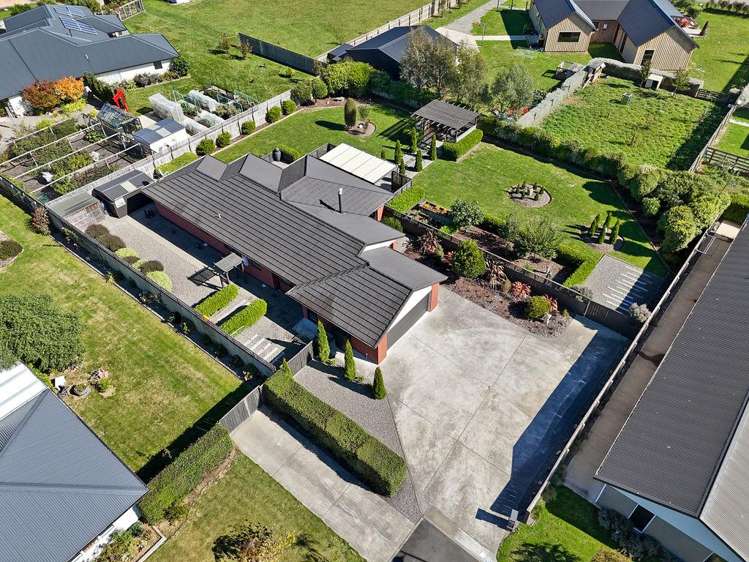 7 Routhan Way Carterton_34