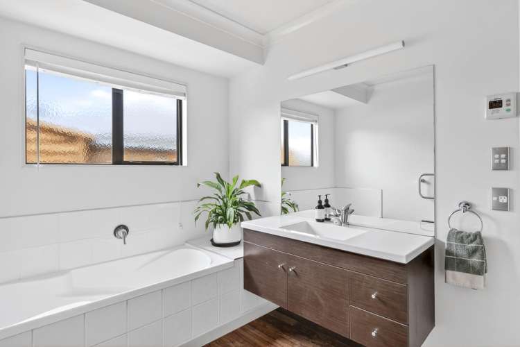 65 Oaklands Drive Cambridge_18