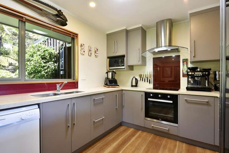 51 Old Mill Road Okiwi Bay_14