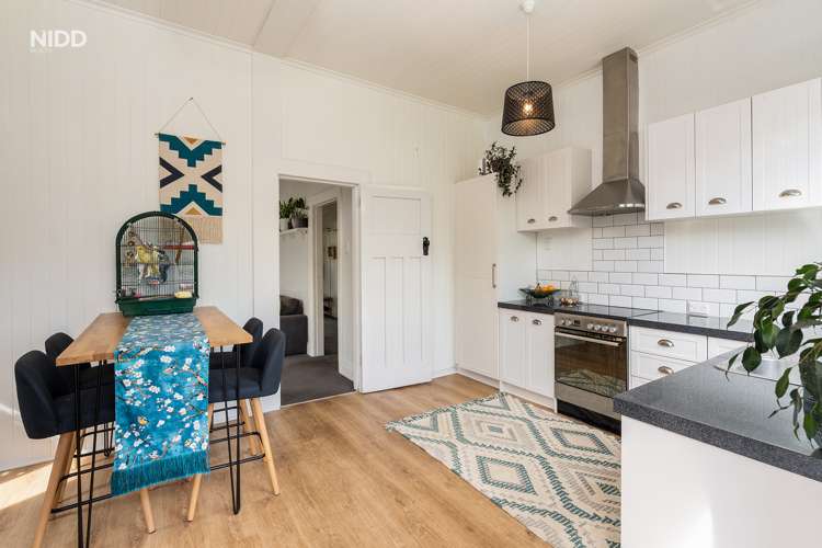 7 Beechworth Street North East Valley_2