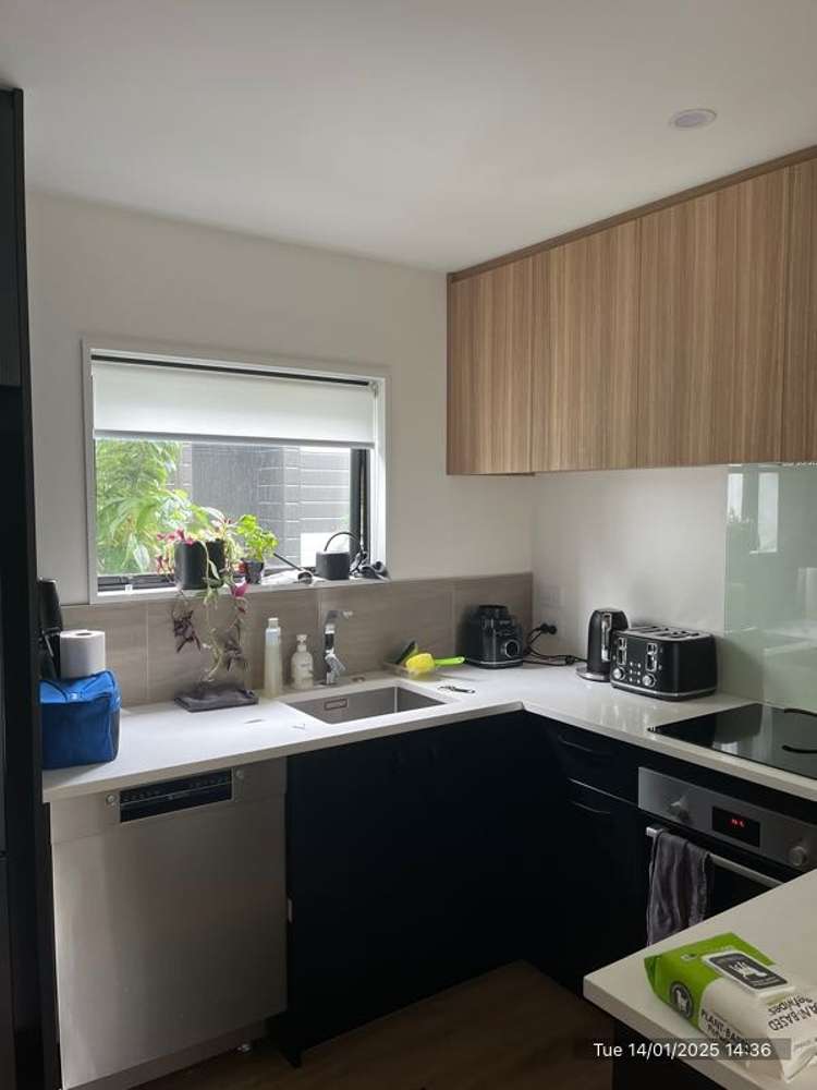 13/15 Bunyan Street 1572_3