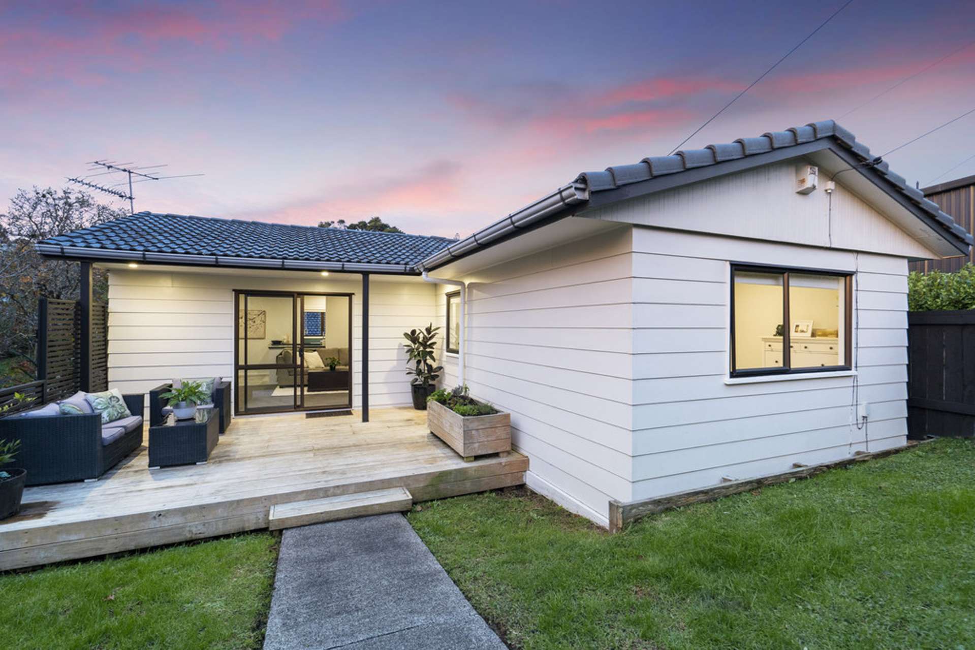 1/22 Derwent Crescent Titirangi_0