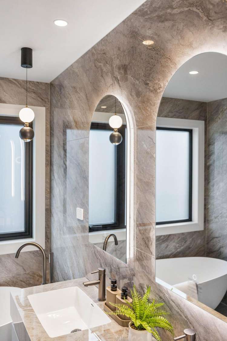 3 Humenga Place Long Bay_35