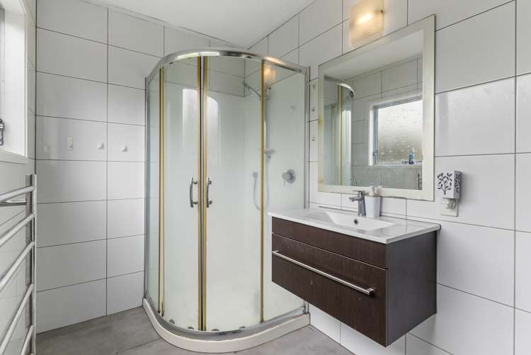 4/32 Mountain View Road Morningside_9