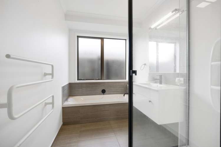 28 Leet Crescent Papamoa Beach_15