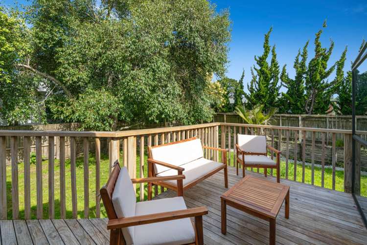 20A Holiday Road Stanmore Bay_10