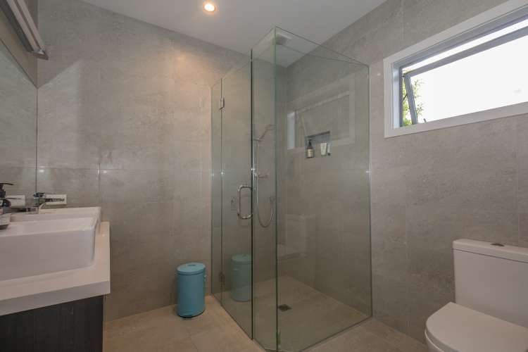 5 Edgewood Place Wanaka_11