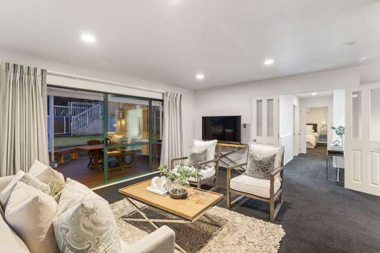 5 Baulcomb Parade Windsor Park_5