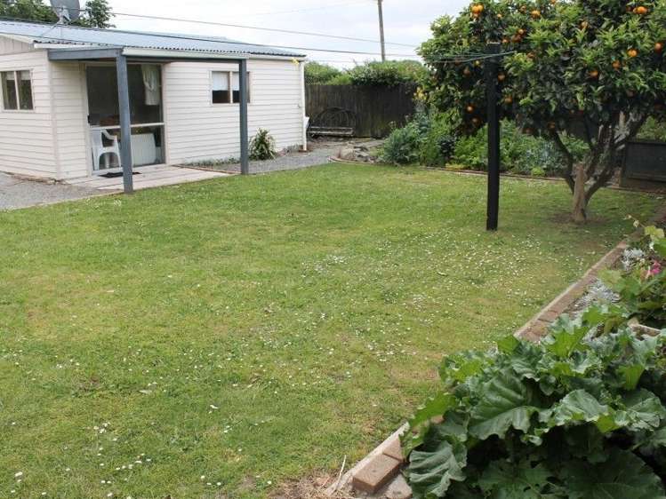 8 Bush Street Paeroa_6