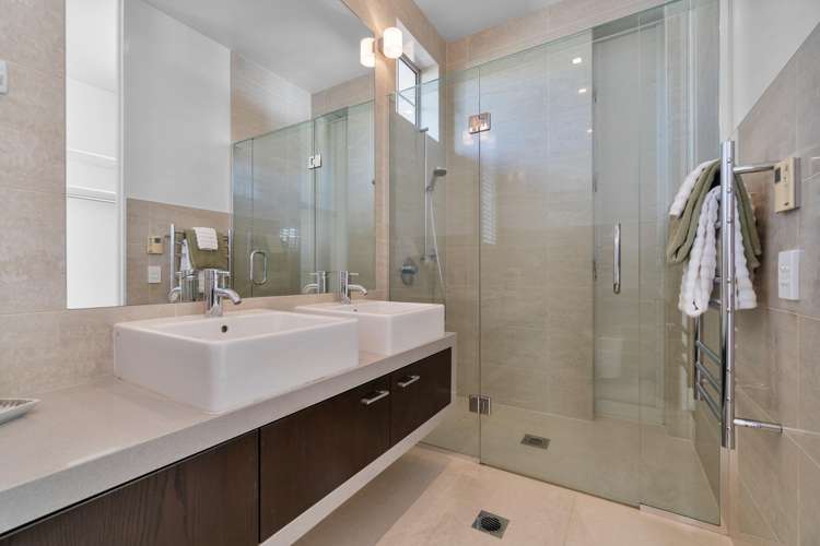 9 Ngapipi Road Orakei_20