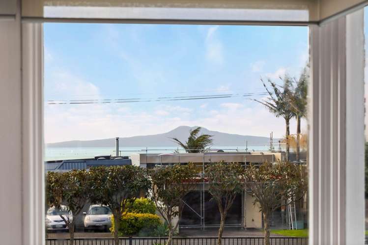 24 Takutai Avenue Bucklands Beach_15