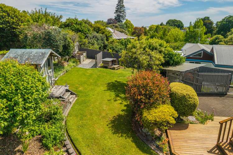 23 Washbourn Drive Richmond_21