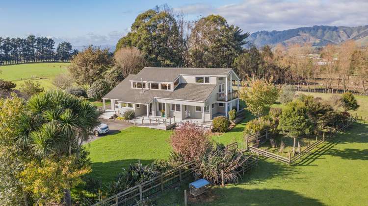 101 Roslyn Road_0