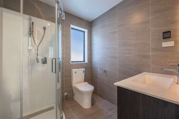 6 Ta Moko Drive Gulf Harbour_23