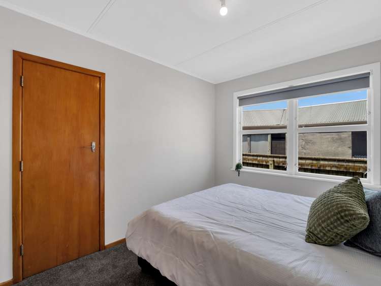 54 Devon Road Springvale_14